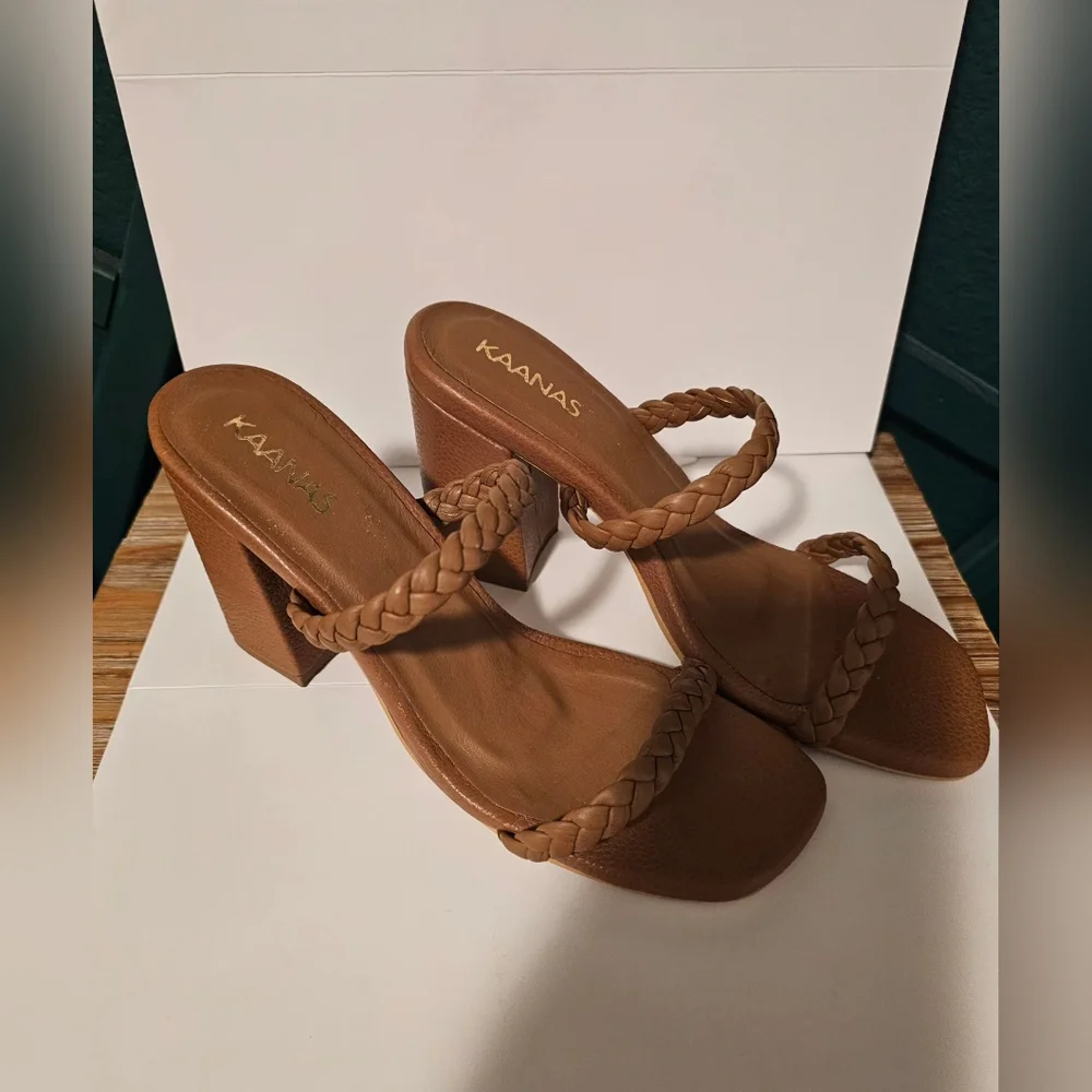 Heels - Picture 1 of 3